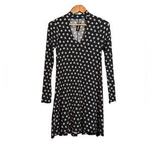 NWT! Express floral print long sleeve dress‎